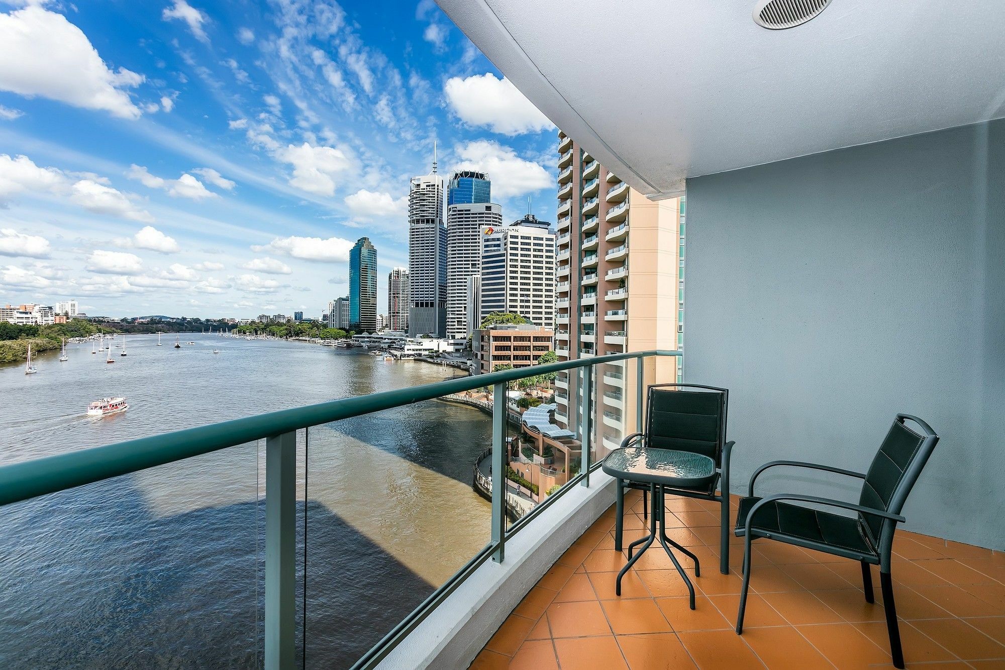 River View Suites In The Heart Of Brisbane Exterior photo